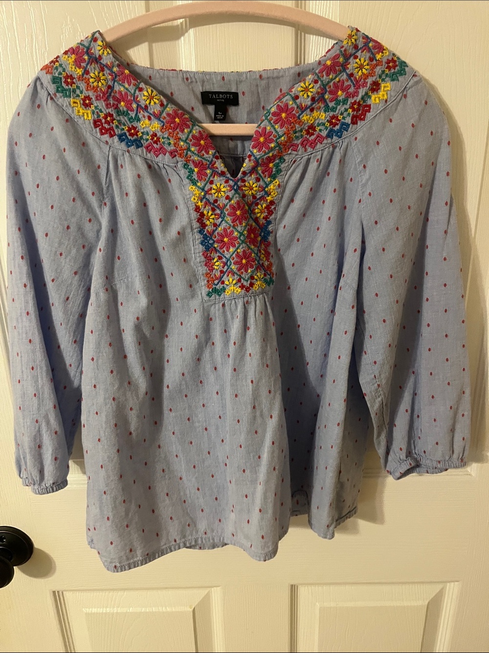 Talbots Light Blue Embroidered V-Neck blouse